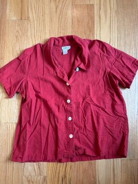 Coldwater Creek Short-Sleeve Button-Down Shirt in Crimson Red